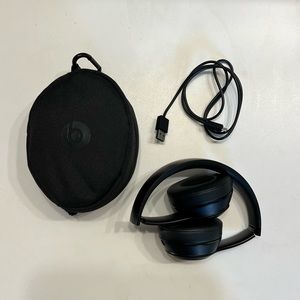 Beats Solo3 Wireless On-Ear Headphones